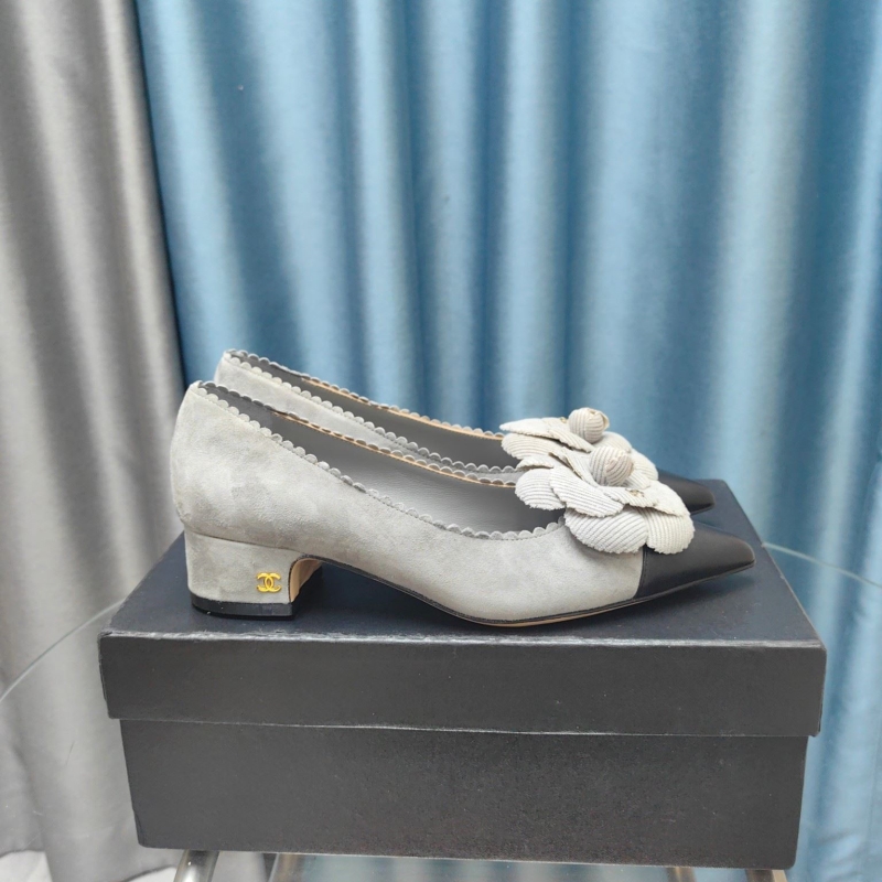 Ch*el high heels
